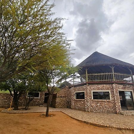 Kaoko Bush Lodge Kamanjab Bagian luar foto
