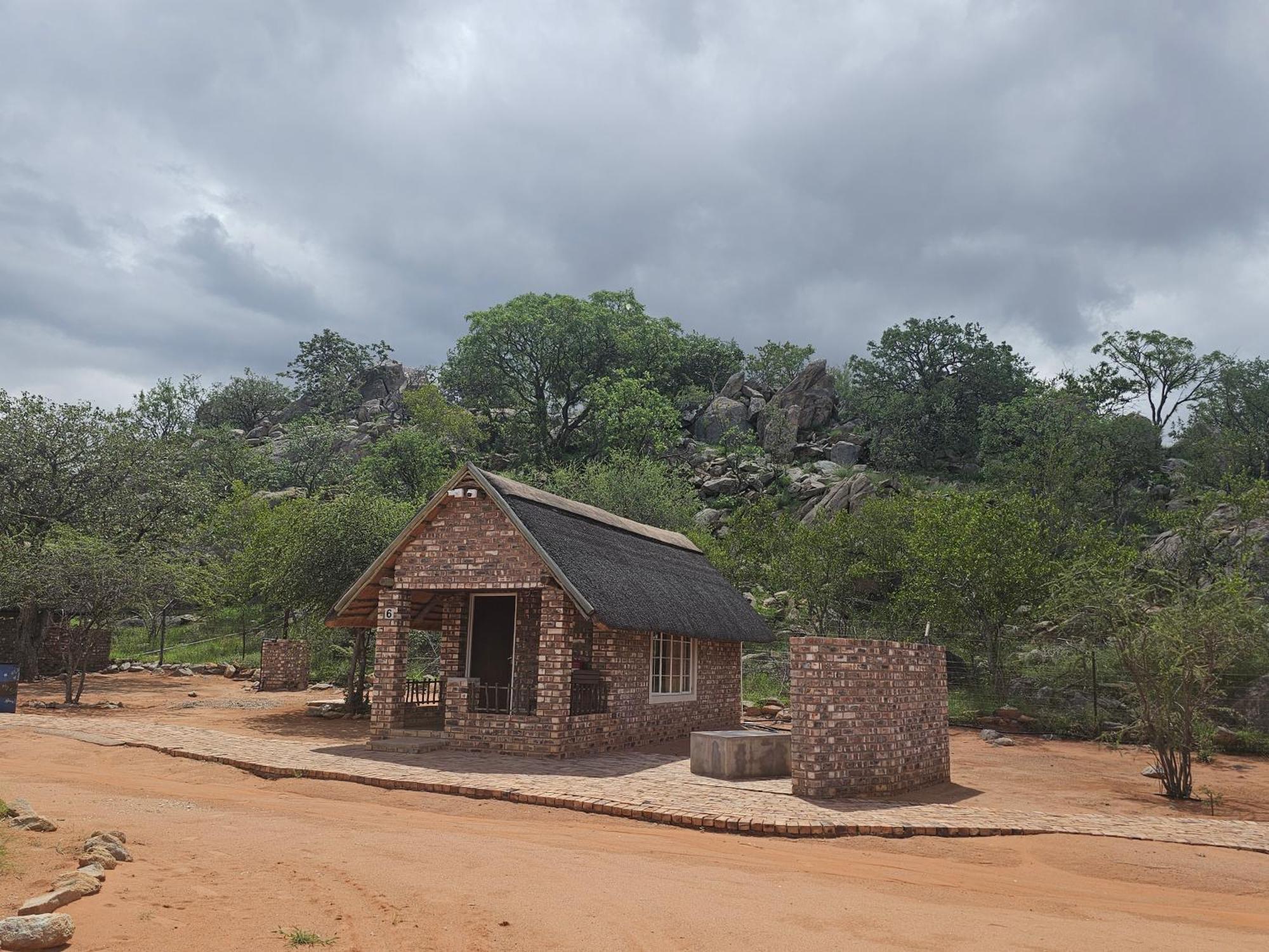 Kaoko Bush Lodge Kamanjab Bagian luar foto
